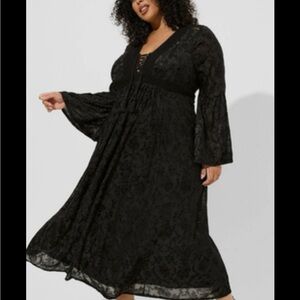Torrid Plus Size Black Velvet Dress